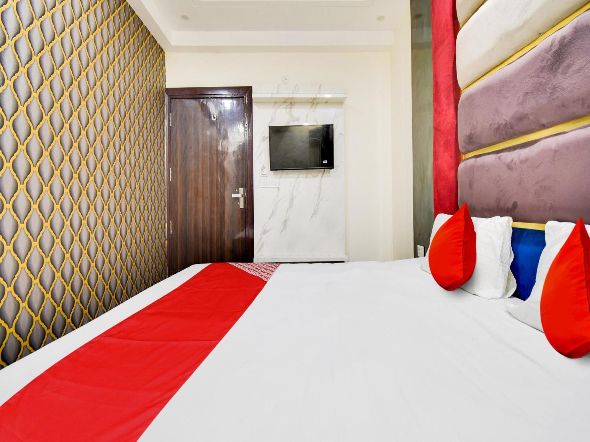 Hotel O Double Rr New Delhi Extérieur photo